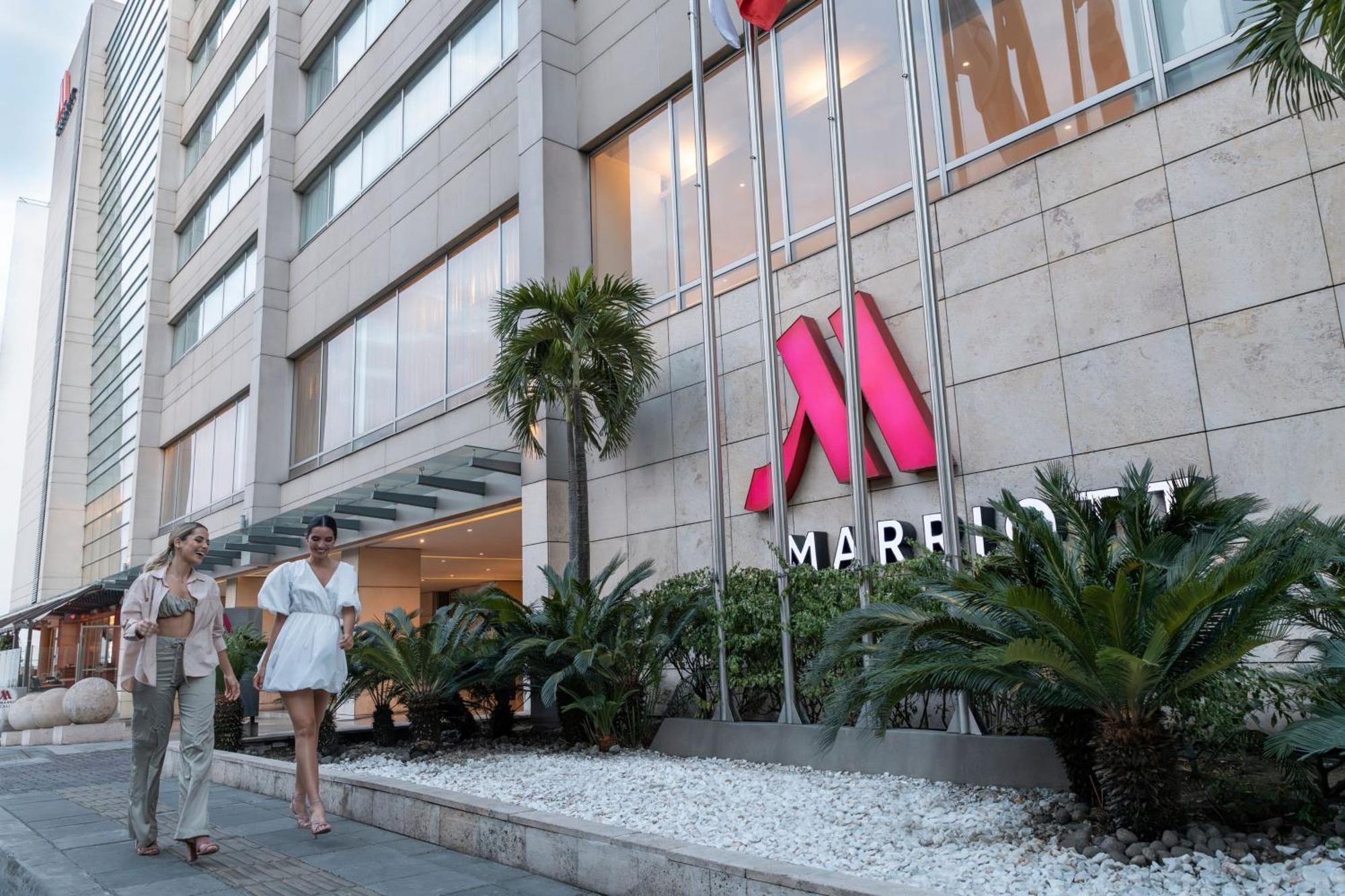 Cali Marriott Hotel Exterior photo